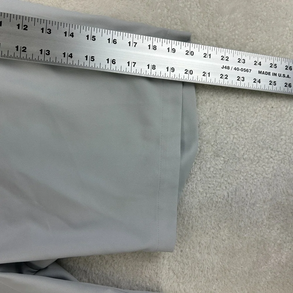 Peter Millar Chino Shorts Mens 38 Light Gray Flat Front Golf Performance Comfort